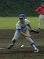 nakagawara_pitching.jpg (27806 �o�C�g)